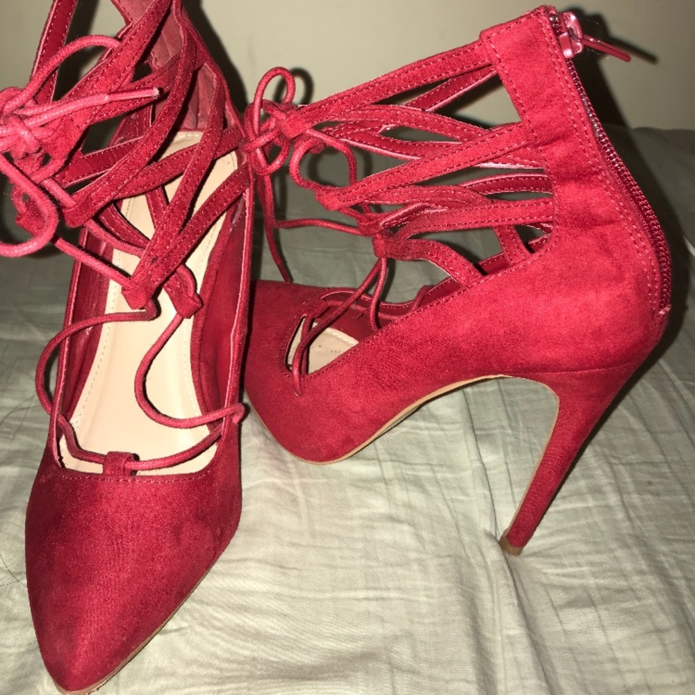 red sexy heels! 👠😍